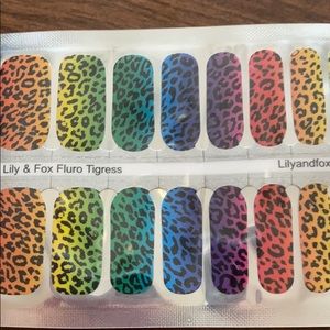 Nail wraps